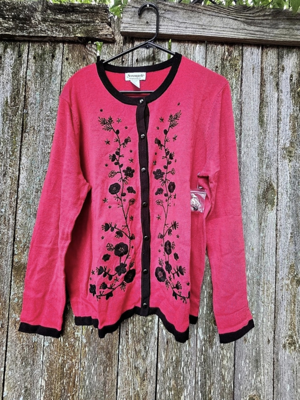 Serengeti Floral Embroidered Cardigan in Red & Black Size XL